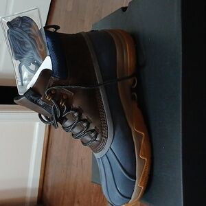 Bass Outdoor B Dry+ size 9 Man's boots  NWT
